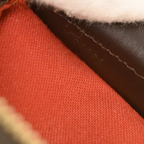 Louis Vuitton Damier Chelsea Shoulder Tote Bag - Picture 2 of 9